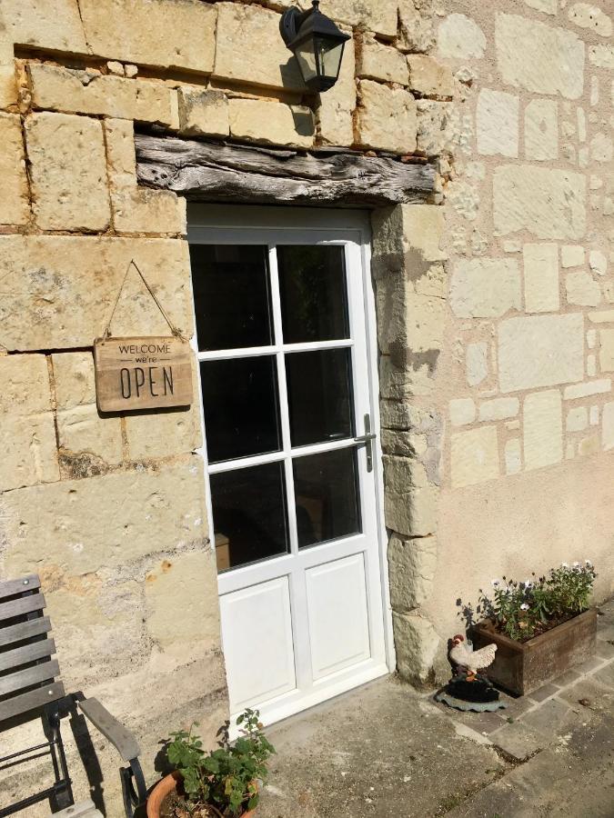 Studio La Grange Fontevraud L'Abbaye Exterior foto